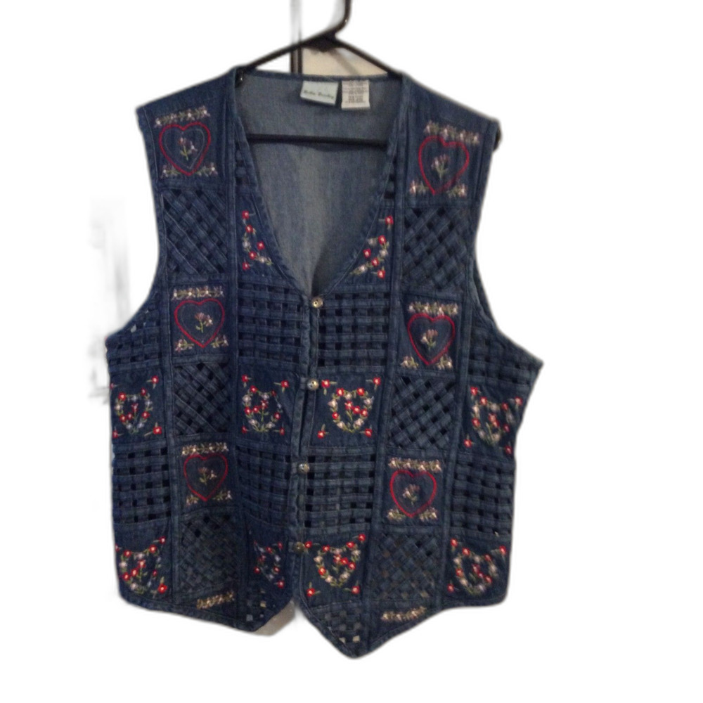 Country Denim Embroidered Grandma Vest Hearts Flowers Vintag XL